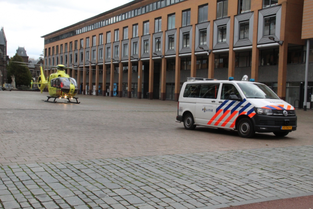 Veel bekijks voor traumahelikopter op Stadserf