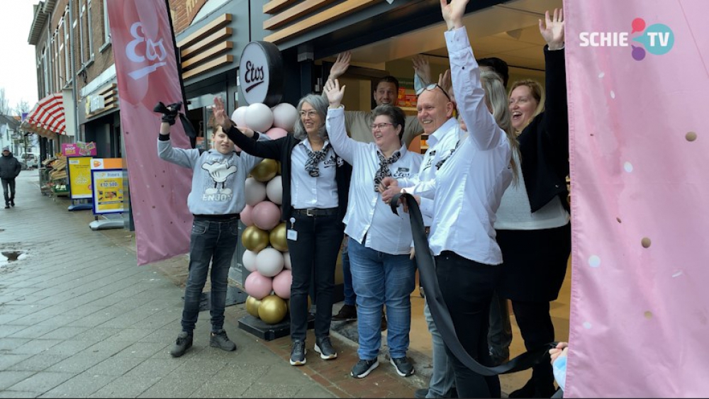 Een breder assortiment en vernieuwde winkel voor drogisterij aan de Groenelaan