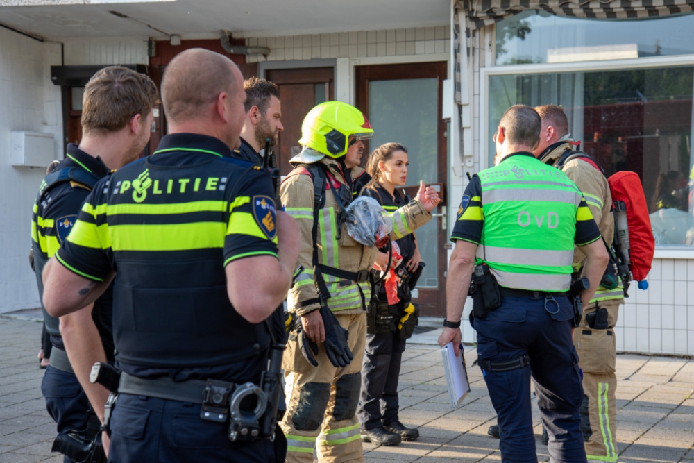 Woning Rubensplein vol rook na brand in plantenbak