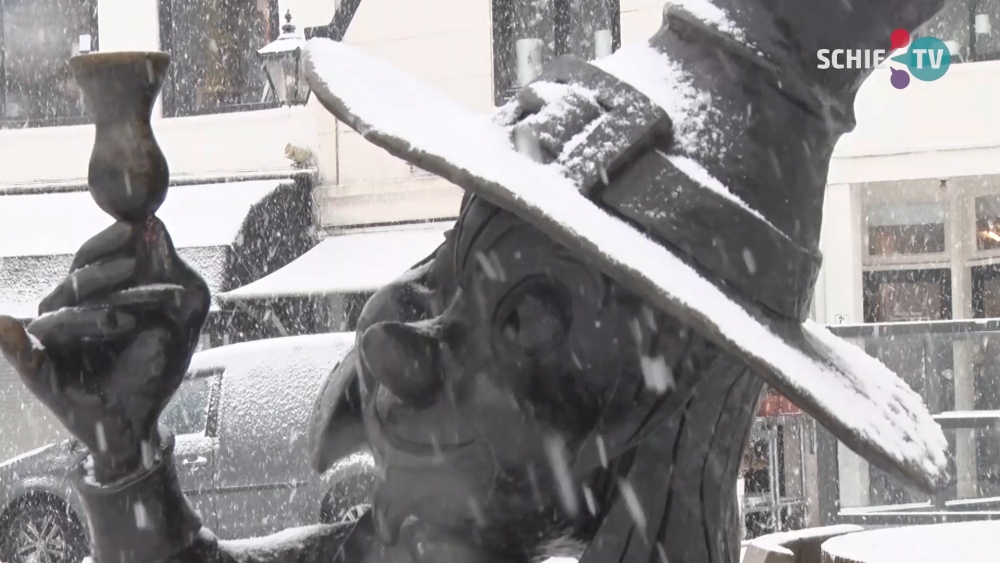 Eerste sneeuw van 2019 in Schiedam