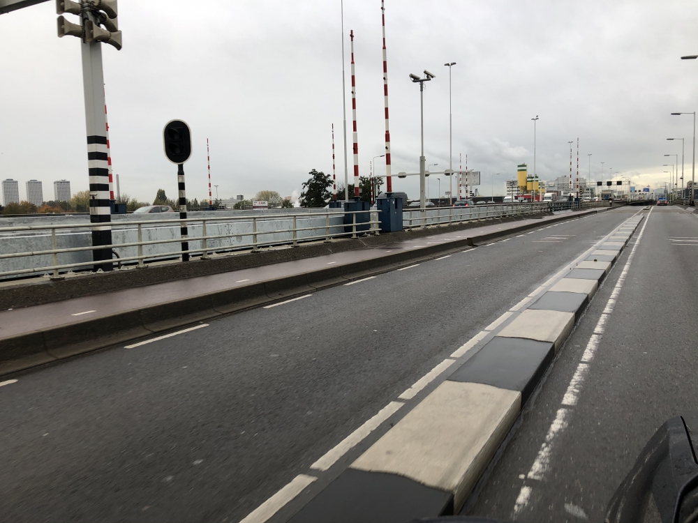 Giessenbrug in A20 gaat de komende zes jaar niet meer open