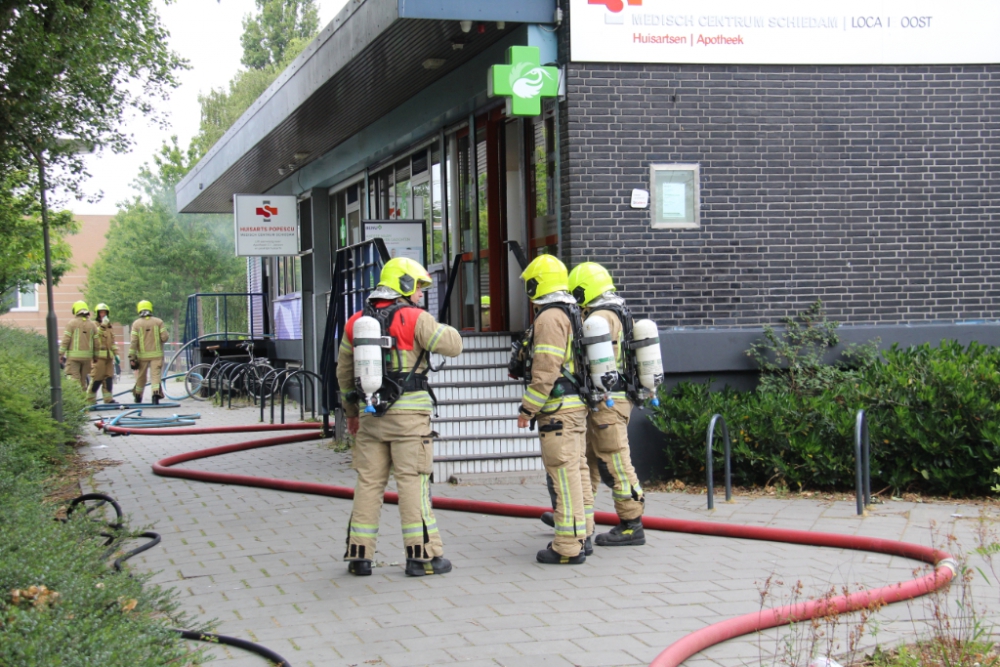 Brand bij apotheek Van Swindensingel