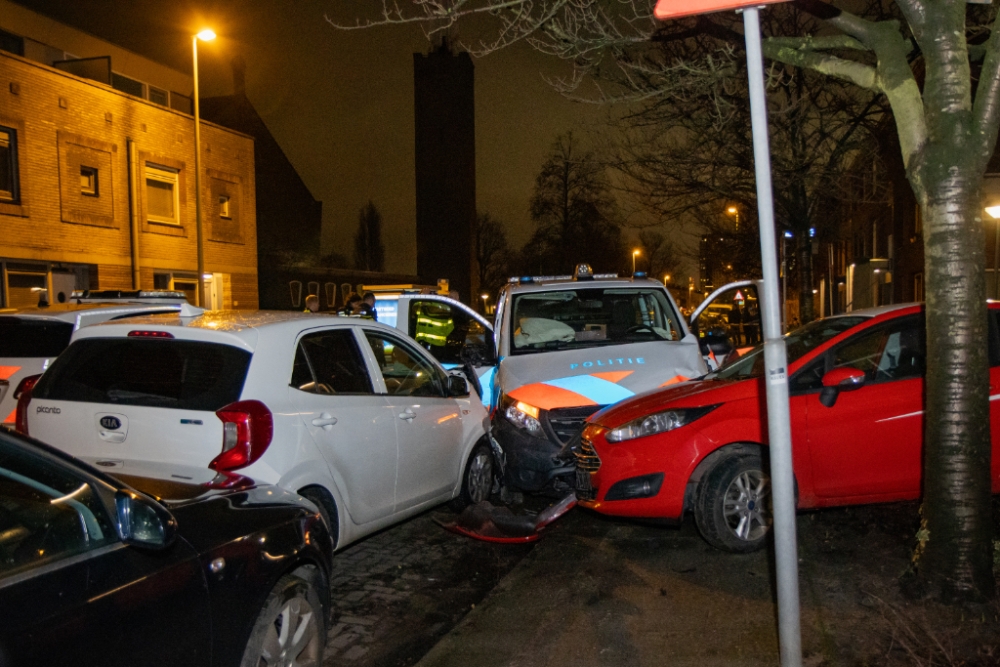 Agressieve dronken bestuurder zorgt voor ravage in Vlaardingen