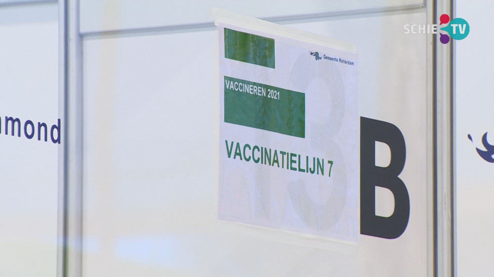 Nederland stopt tijdelijk met vaccineren met AstraZeneca