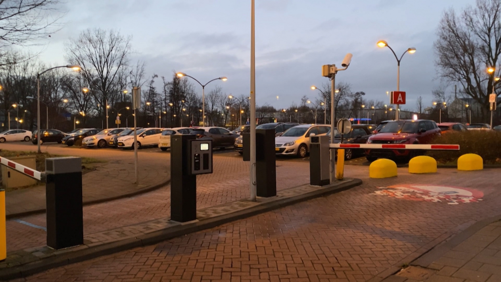 Franciscus heeft vanaf vandaag hoogste parkeertarief in de regio, ziekenhuisbezoekers niet blij