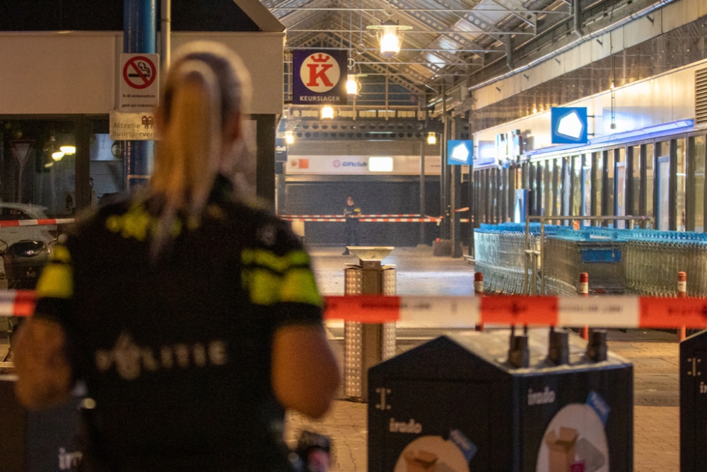 Plofkraak bij de Albert Heijn Hof van Spaland