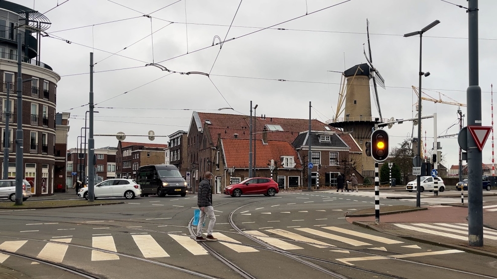 Dag lang chaos op kruispunt Broersvest door storing stoplichten