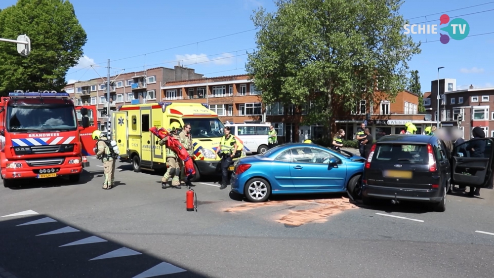 Gewonden bij botsing op Rotterdamsedijk