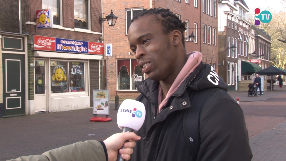 De Stem van Schiedam: Haalt u ook weleens iets te eten van een snackbar uit Schiedam?