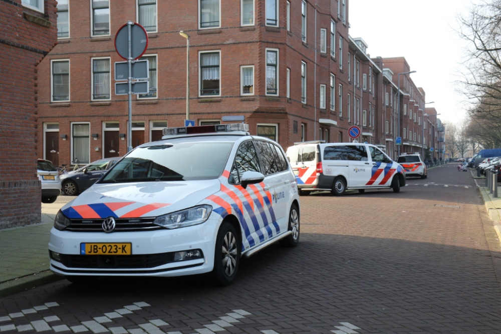 Drie personen aangehouden in Rotterdam West na bedreiging met vuurwapen