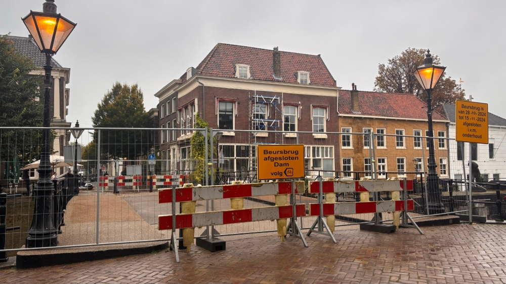 Beursbrug tot 15 november afgesloten