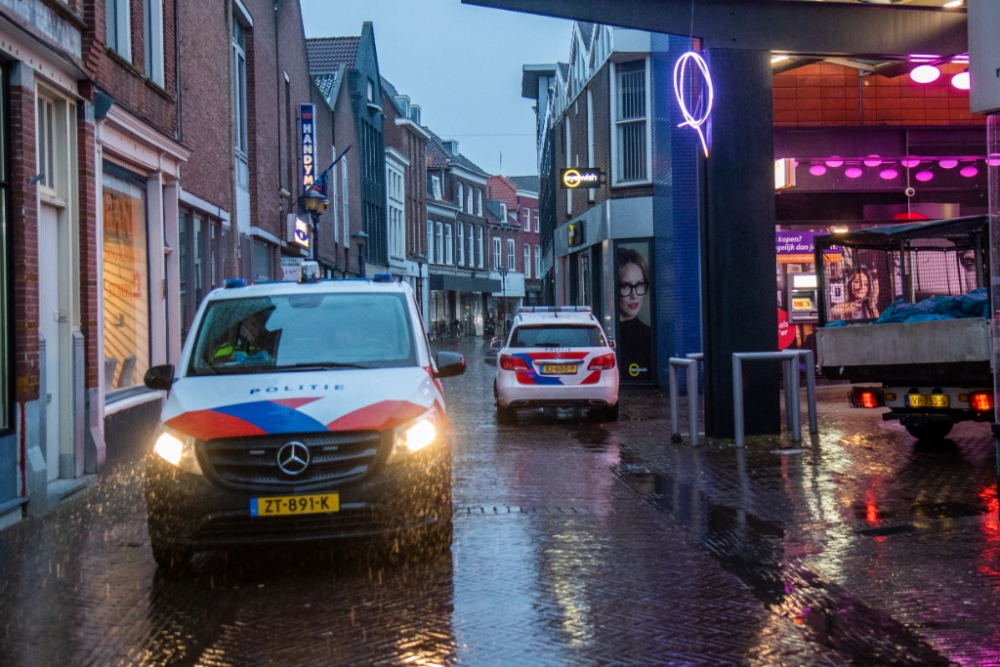 Inbraak bij winkel in Passage