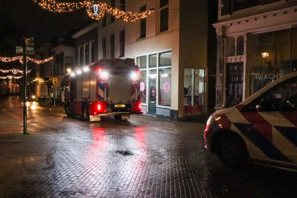 Brandweer rukt uit voor woningbrandmelding