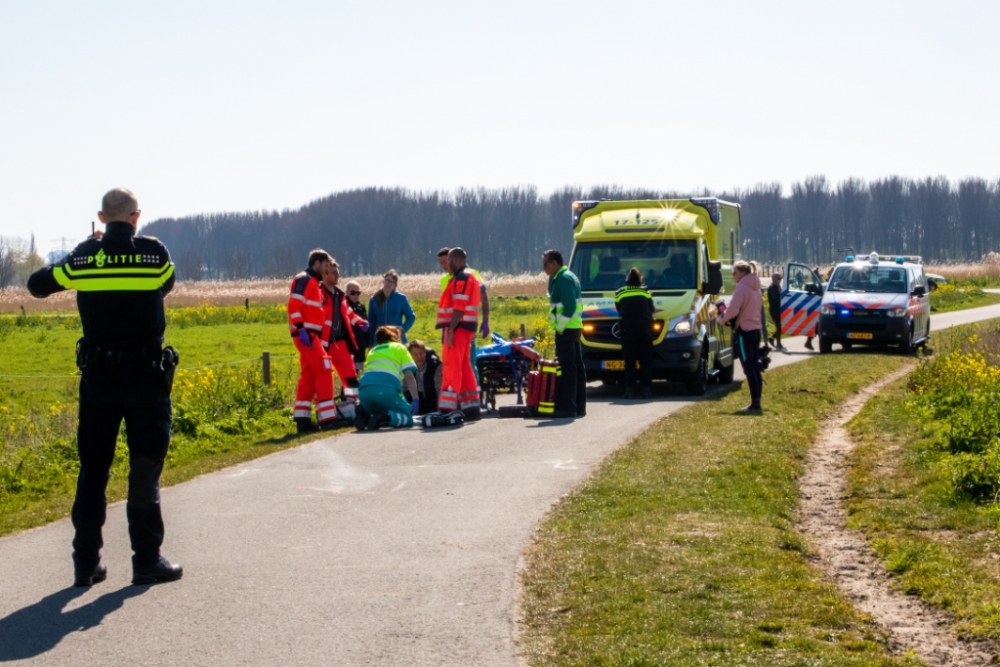 Meisje gewond na val van paard