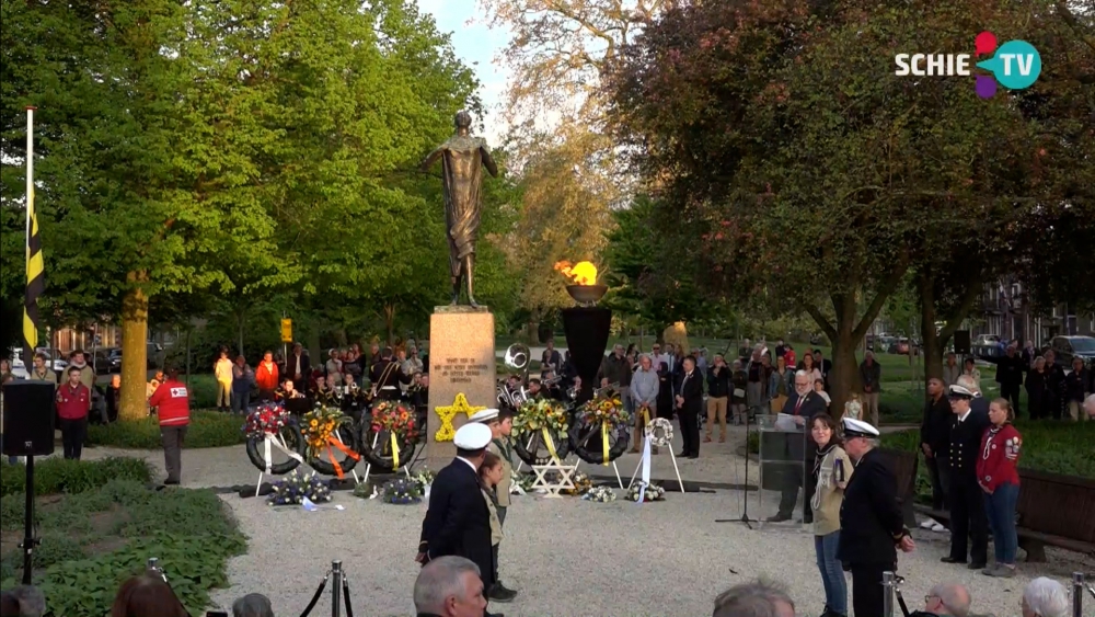 Schiedam herdenkt oorlogsslachtoffers op de Plantage