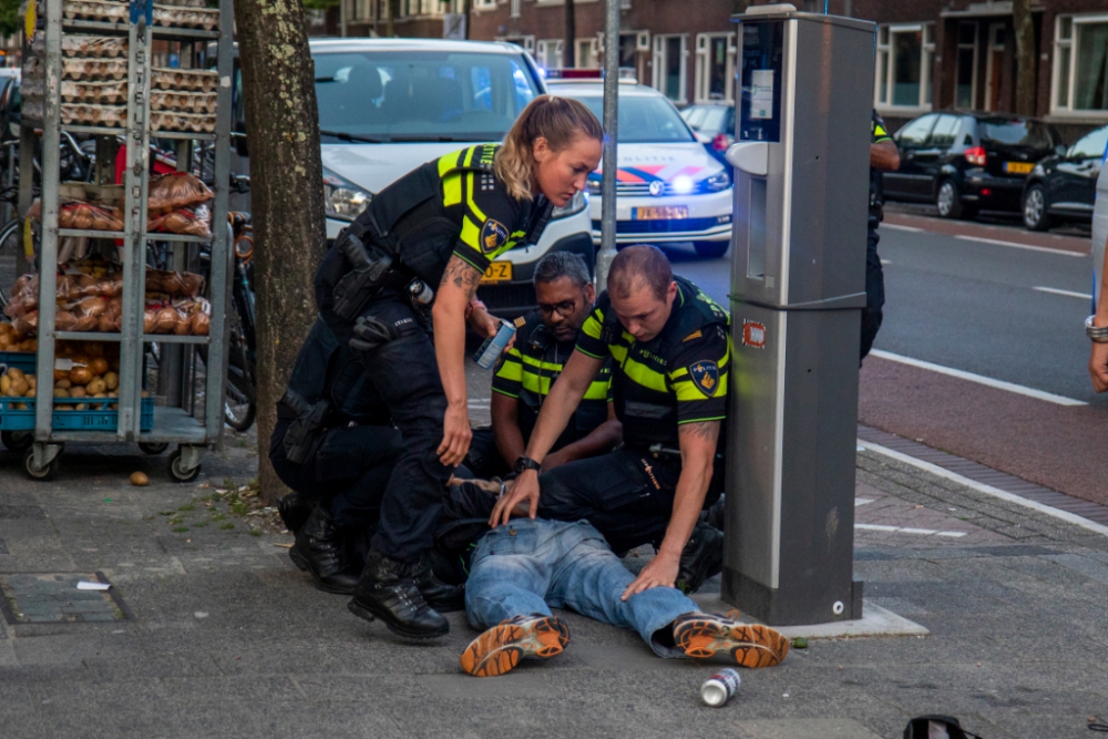 Aanhouding na autobrand in Deensestraat