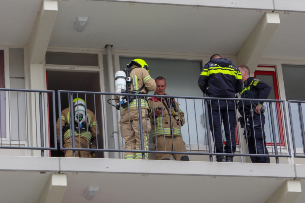 Brandweer trapt deur open vanwege CO-alarm