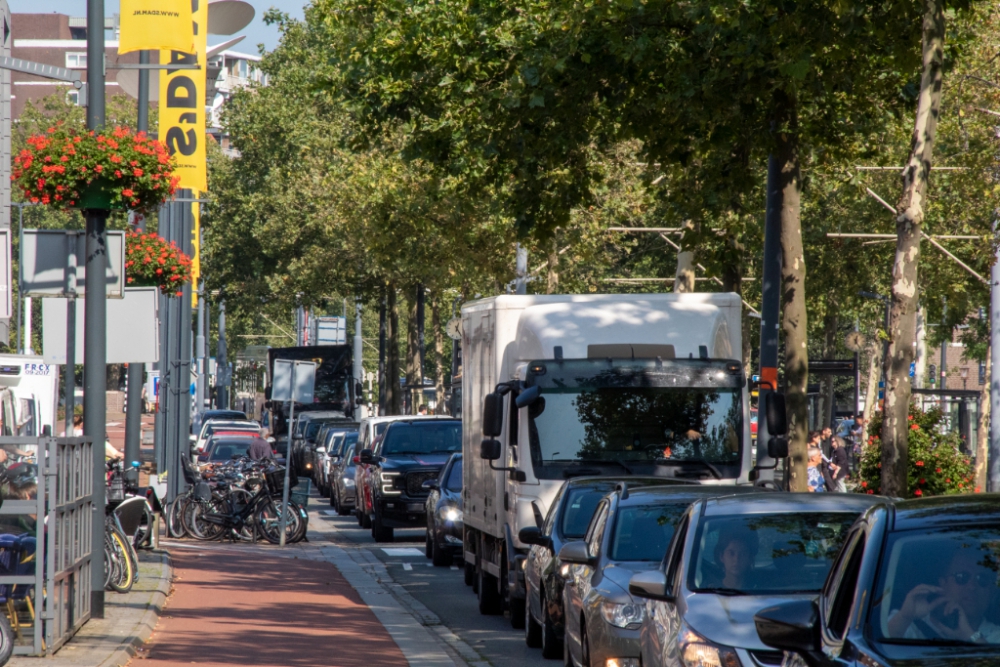 Verkeershinder door aanrijding op de Broersvest