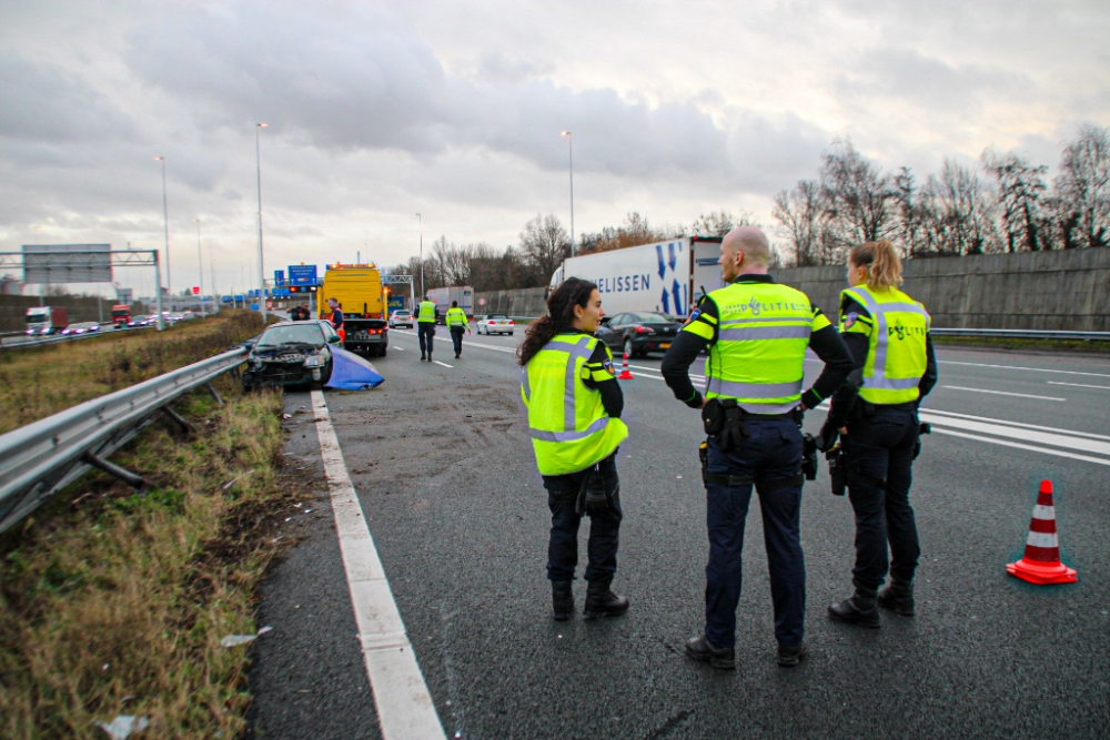 Snelweg A4 dicht na éénzijdig ongeval