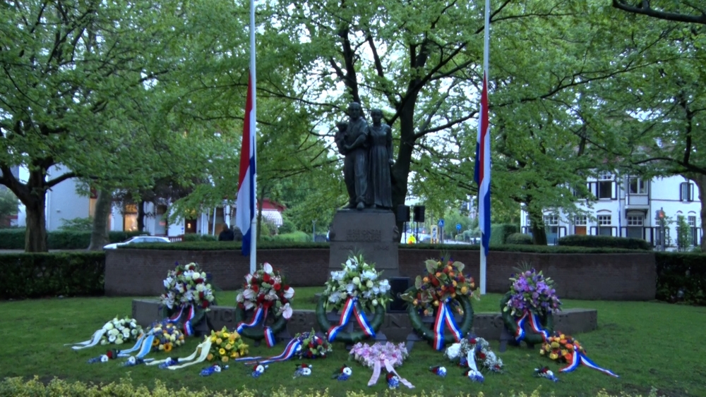 Dodenherdenking in Vlaardingen: ‘Laten we gevallenen eren door ons uit te spreken’