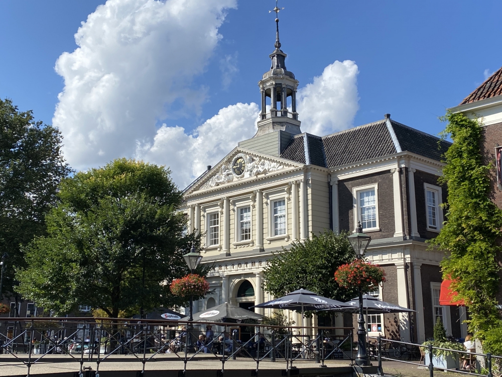 Bibliotheek Schiedam organiseert een debat over corona