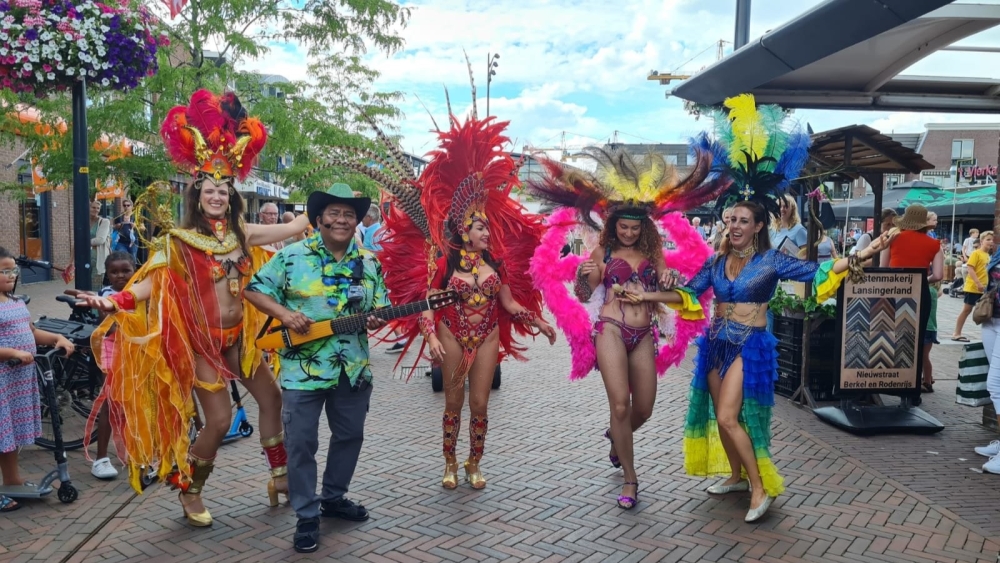 Zomercarnaval keert terug in Winkelcentrum Liesveld