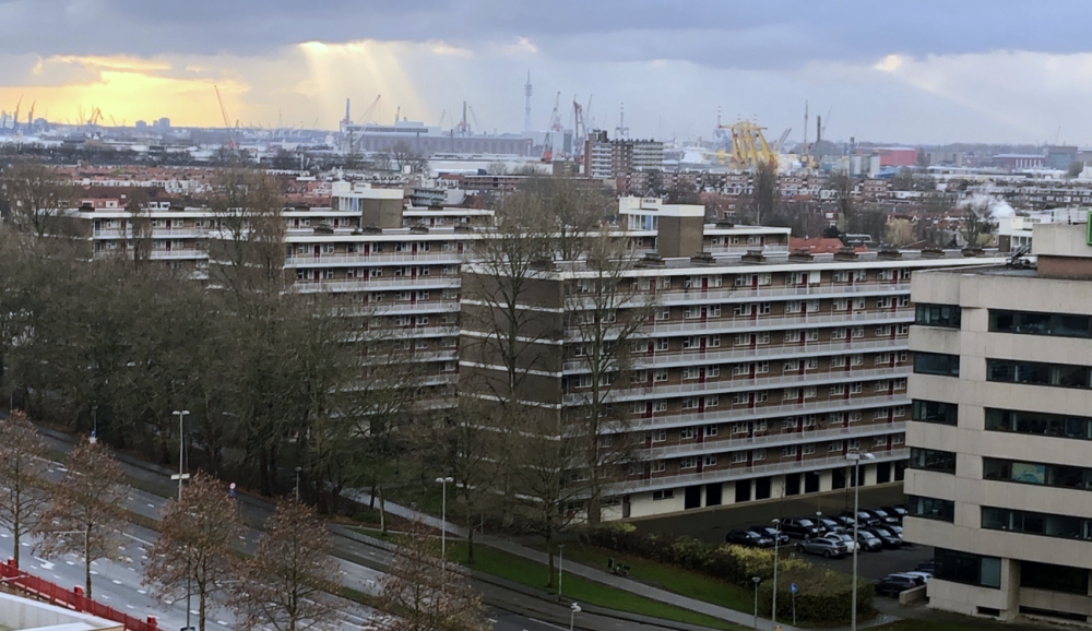 Gemeente: &#039;Steun in de rug voor kwetsbare wijken in Schiedam blijft&#039;, Rotterdamwet wordt verlengd