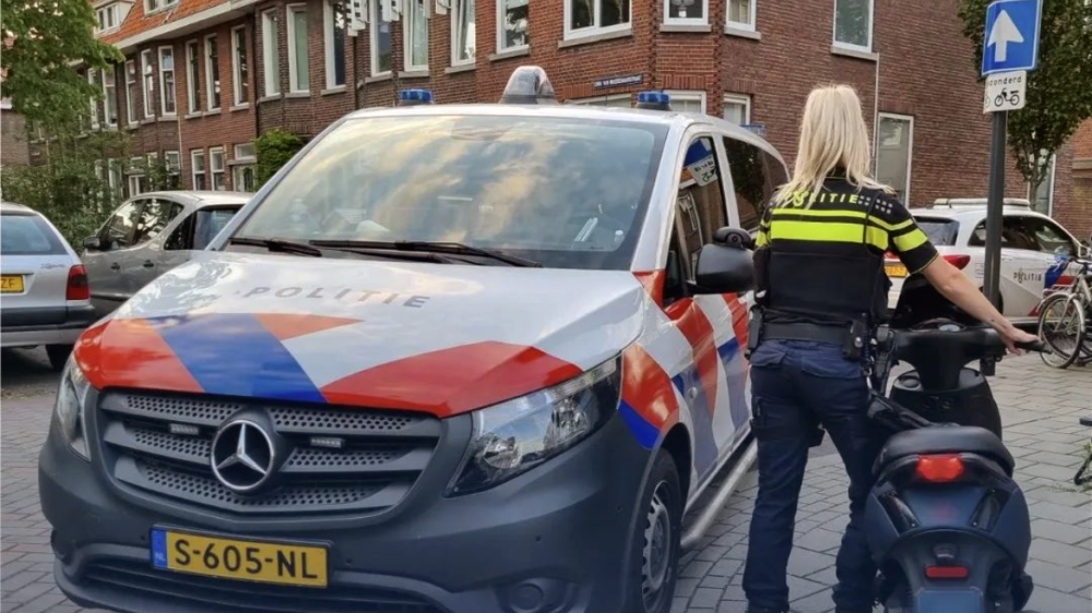 Agent vertrouwt het niet en dat blijkt terecht