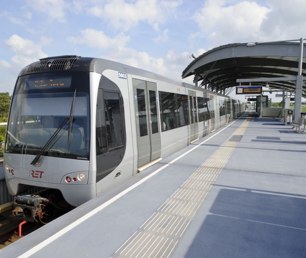 Weer maanden extra uitstel voor de Hoekse Lijn, iedere maand vertraging kost 1,5 miljoen euro