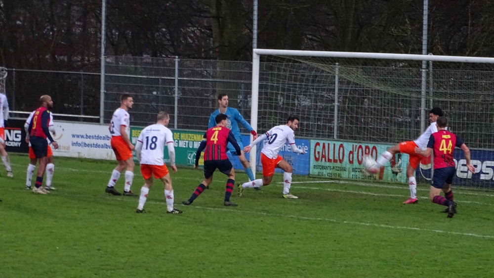 CWO is Victoria&#039;04 de baas op het veld