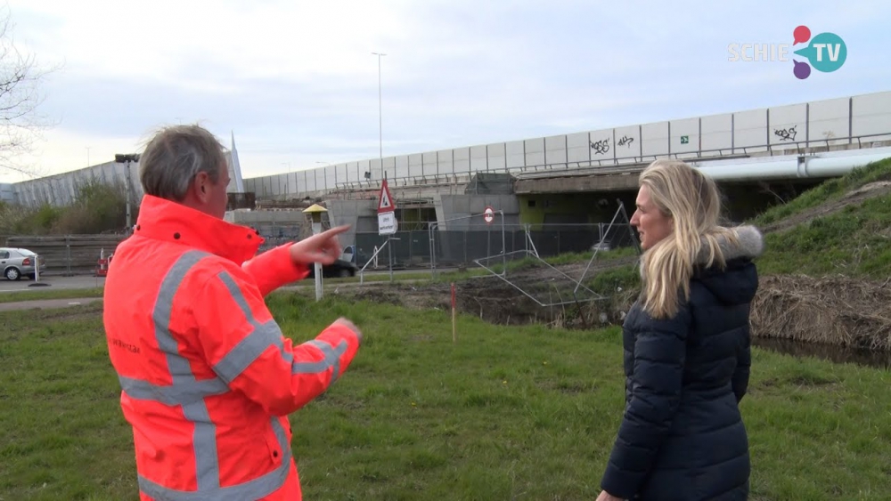 Rijkswaterstaat werkt aan de A20 voor de nieuwe Blankenburgverbinding