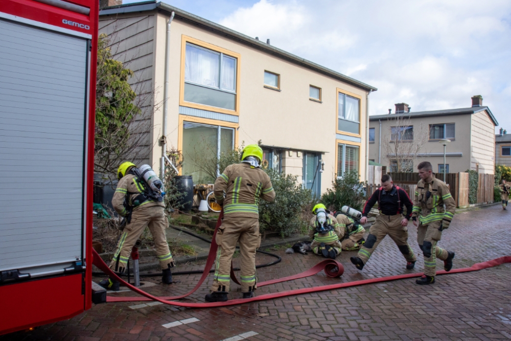 Hond overleden bij woningbrand in Schiedamse wijk Tuindorp